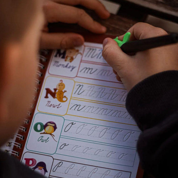 Psaní prvních písmenek a číslic s Magic pen